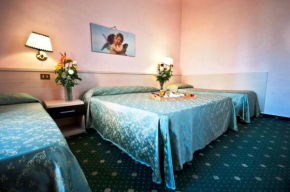 Гостиница Hotel Priscilla  Рим